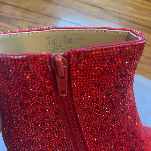 Betsey Johnson Sparkling Red Ankle Booties - Picture 8 of 9